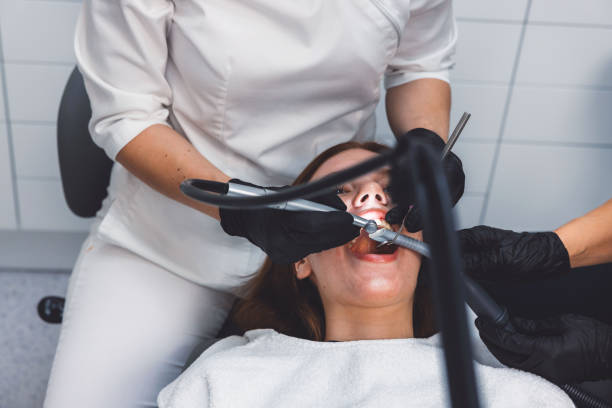 Best Broken or Cracked Tooth Emergency Dentist in Rossvle, IL